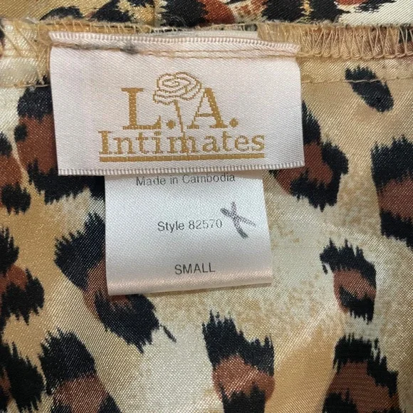 L.A. Intimates Leopard Print Satin Robe and Chemise Set Small - Picture 8 of 10